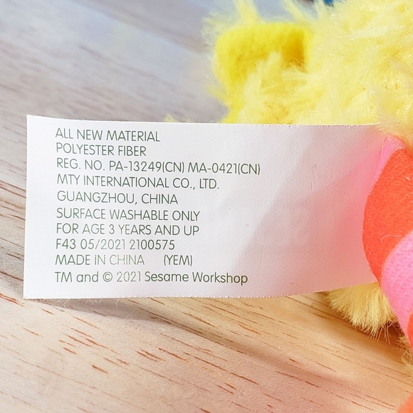 Sesame Street Dan Dee BIG BIRD 9" Backpack Clip [ 2021 ] Christmas Holiday Plush - Picture 9 of 11